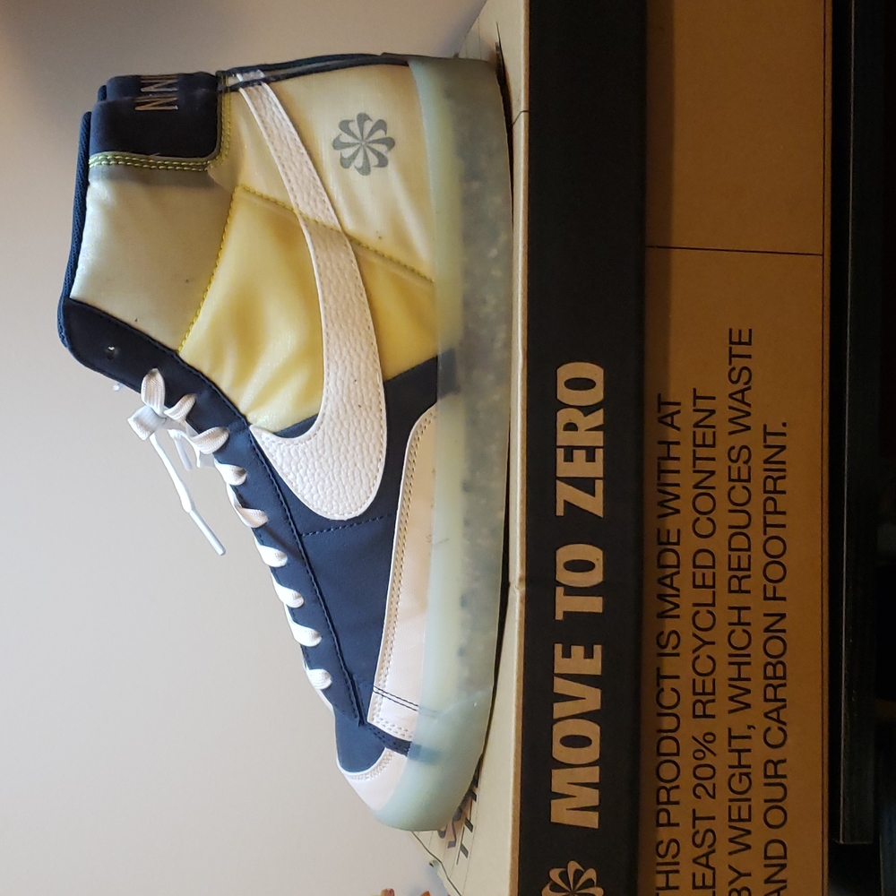 Nike Blazer Mid